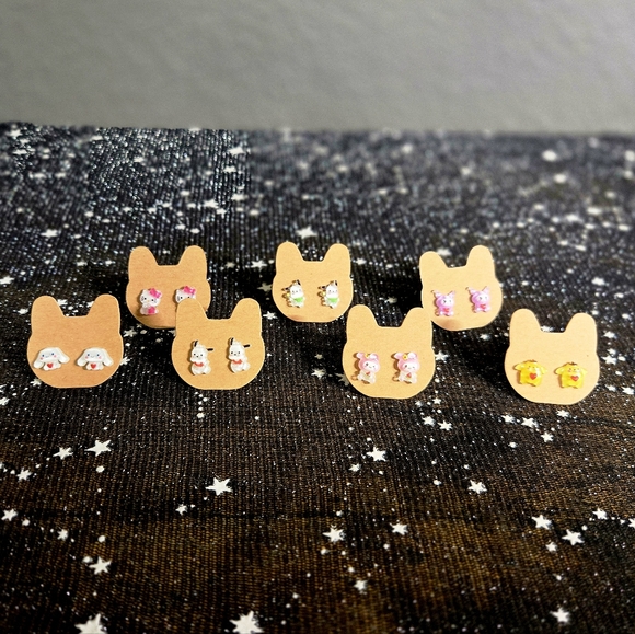 Custom My Melody Hypoallergenic Stainless Steel Post Earrings - Picture 4 of 5